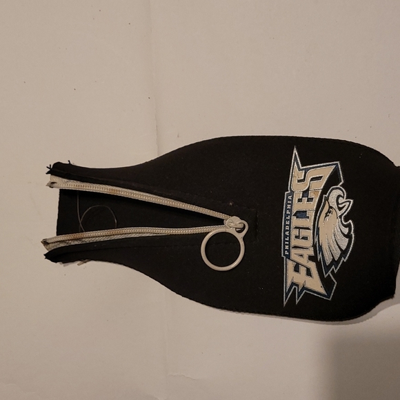 Philadelphia Eagles beer bottle keep cold cover - Picture 3 of 3